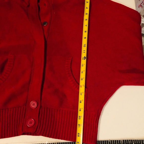 Red knit cardigan  medium 3/4  wide  Dolman sleeve with hidden snap front - Picture 5 of 7